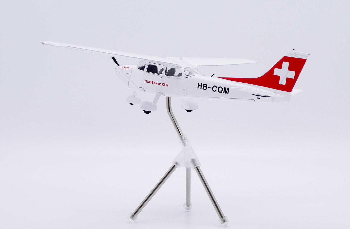 JC WINGS CESSNA 172N SKYHAWK SWISS FLYING CLUB REG: HB-CQM