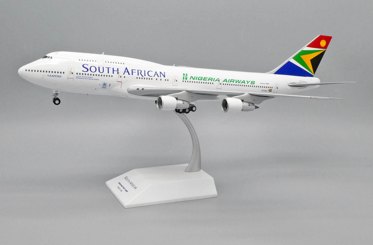 JC WINGS B747-300 SOUTH AFRICAN AIRWAYS "NIGERIA AIRWAYS" REG: ZS-SAU