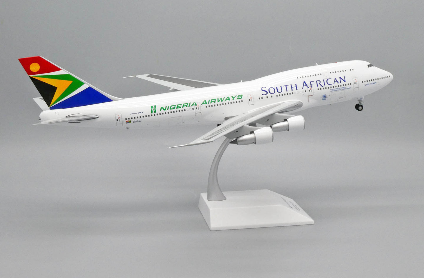 JC WINGS B747-300 SOUTH AFRICAN AIRWAYS "NIGERIA AIRWAYS" REG: ZS-SAU