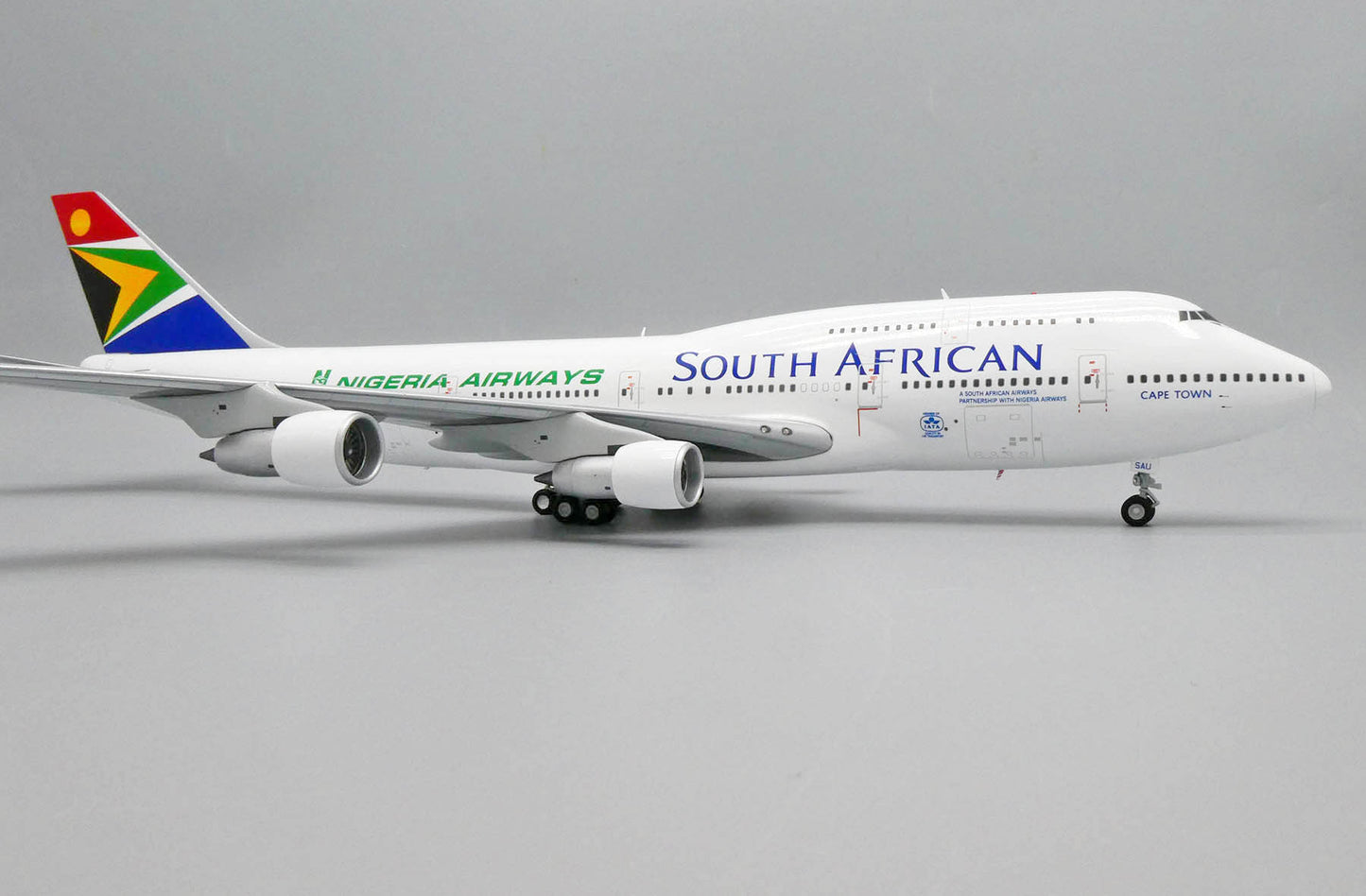 JC WINGS B747-300 SOUTH AFRICAN AIRWAYS "NIGERIA AIRWAYS" REG: ZS-SAU