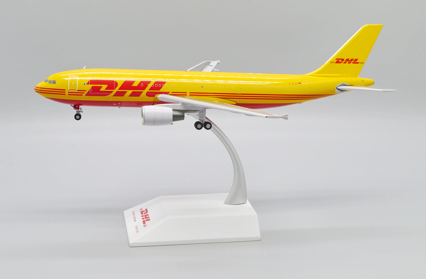 JC WINGS  A300-600R(F) DHL REG: D-AEAE
