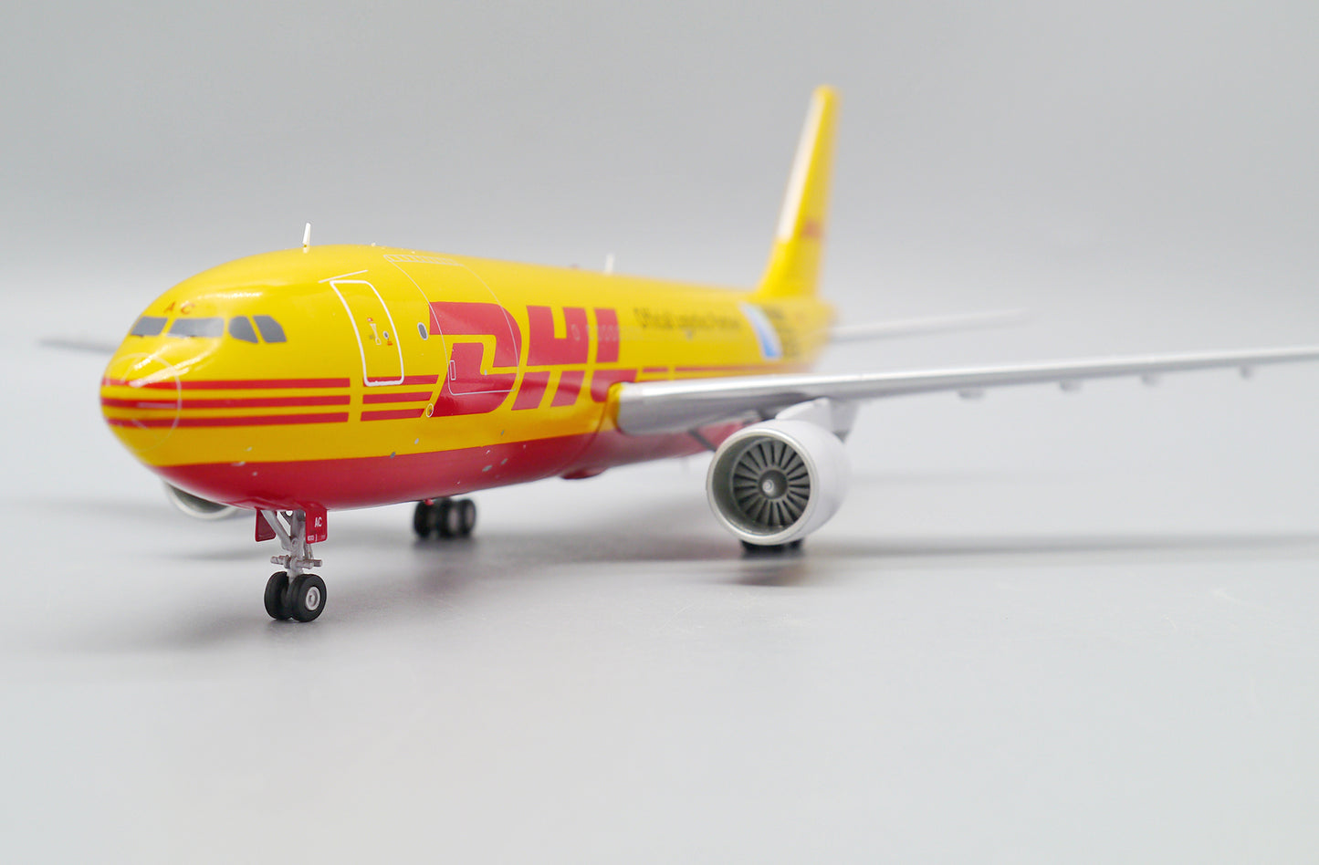 JC WINGS A300-600R(F) DHL "RUGBY WORLD CUP 2015" REG: D-AEAC