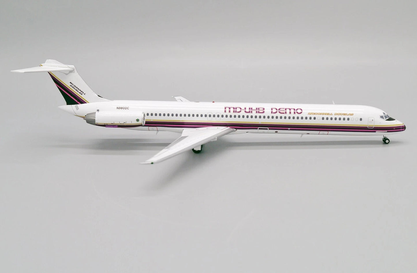 JC WINGS MD-81 HOUSE COLOUR REG: N980DC