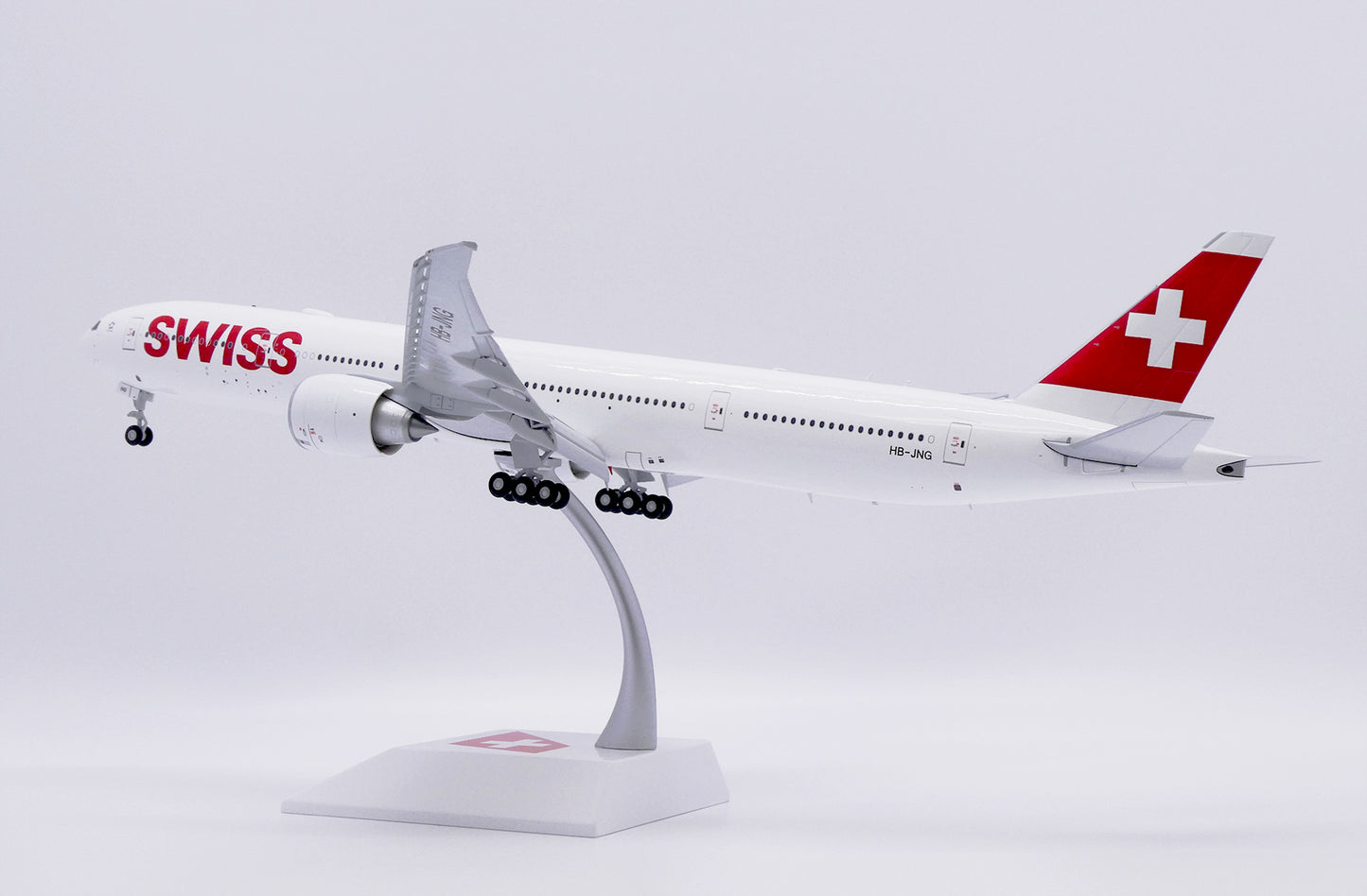 JC WINGS B777-300ER SWISS REG: HB-JNG "FLAPS DOWN"