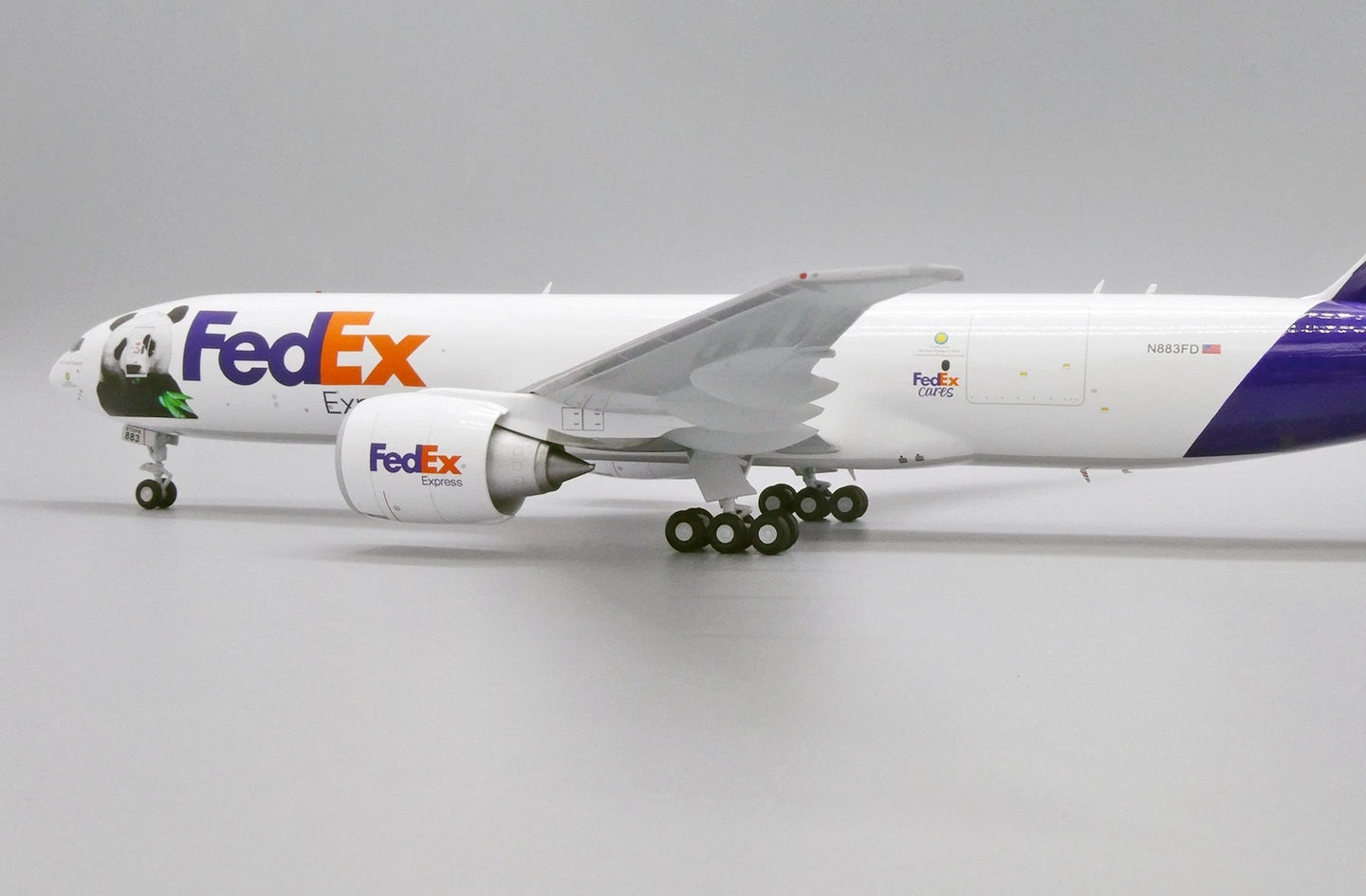 JC WINGS B777F FEDEX PANDA EXPRESS REG: N883FD