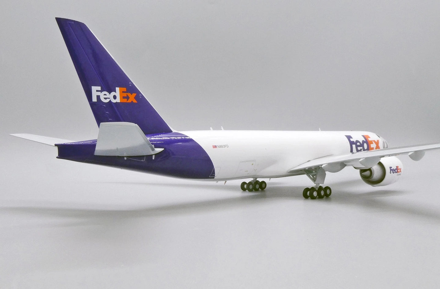 JC WINGS B777F FEDEX PANDA EXPRESS REG: N883FD