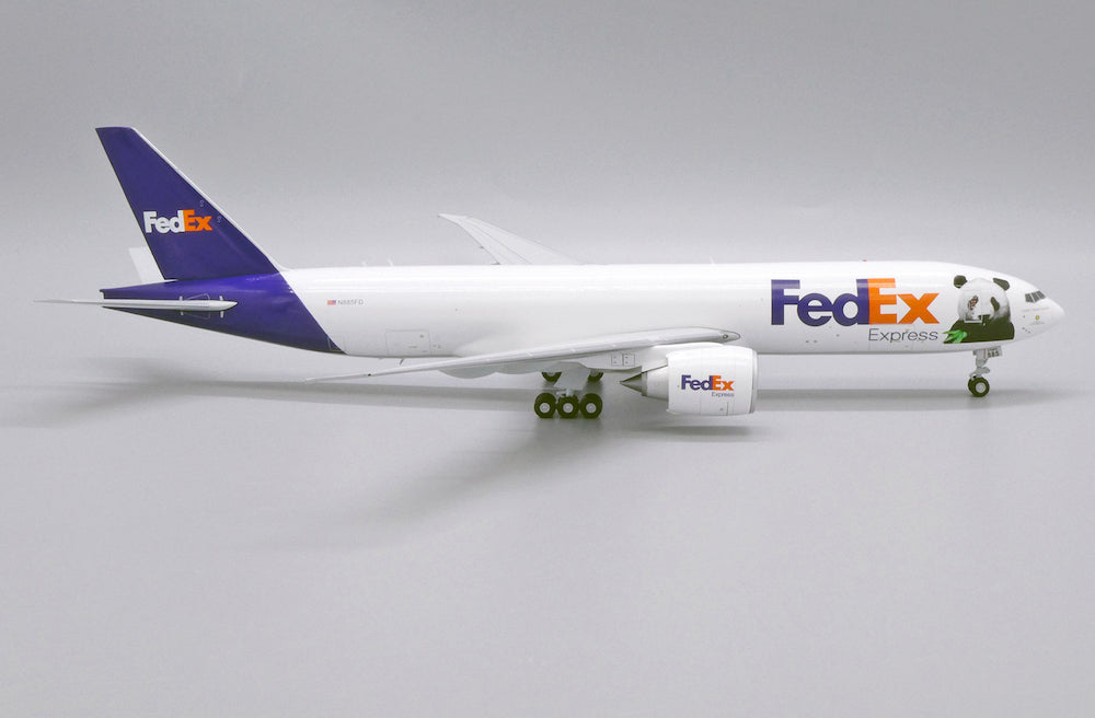 JC WINGS B777F FEDEX "PANDA EXPRESS" REG: N885FD