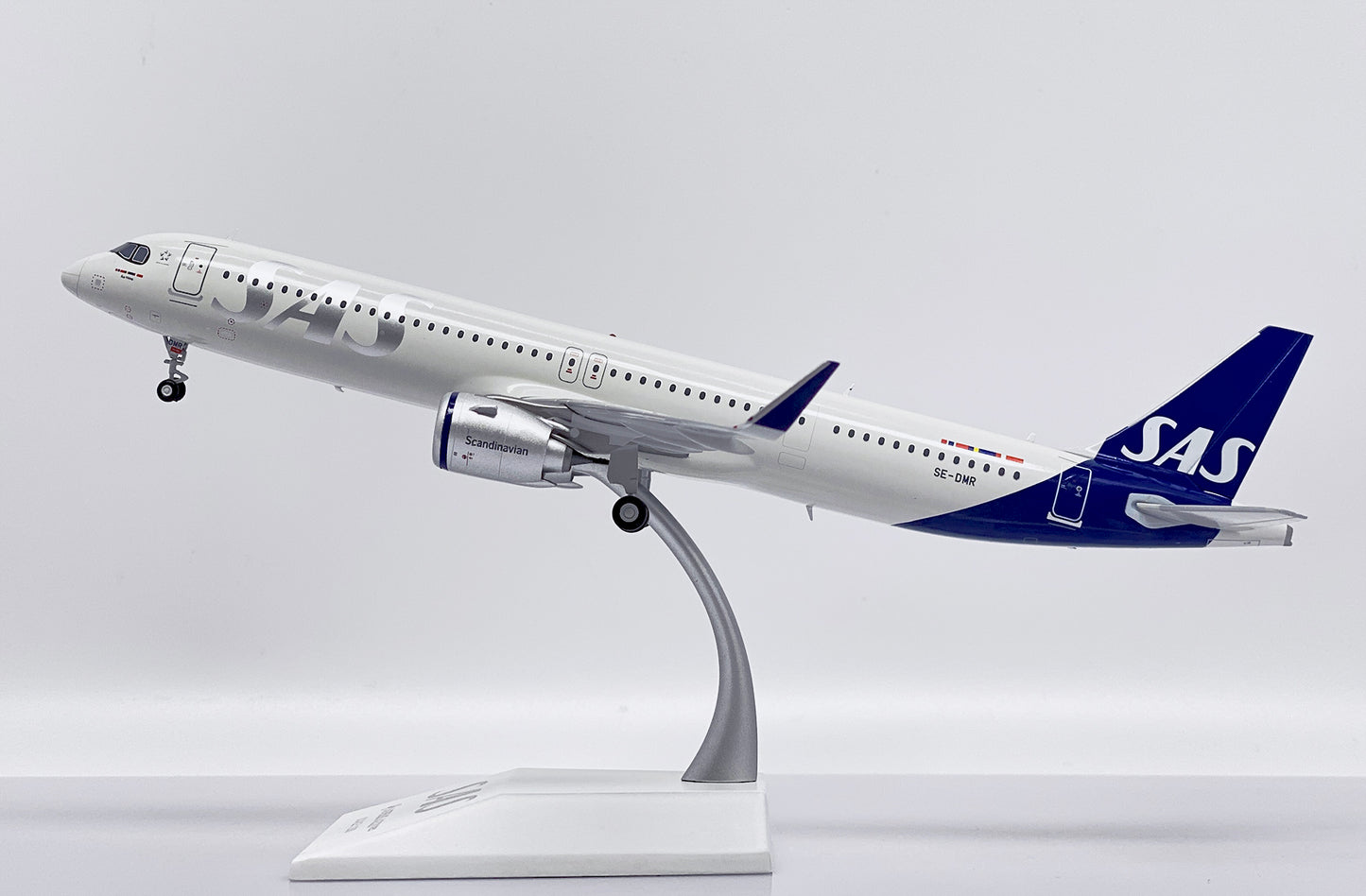 JC WINGS A321NEO SCANDINAVIAN AIRLINES REG: SE-DMR