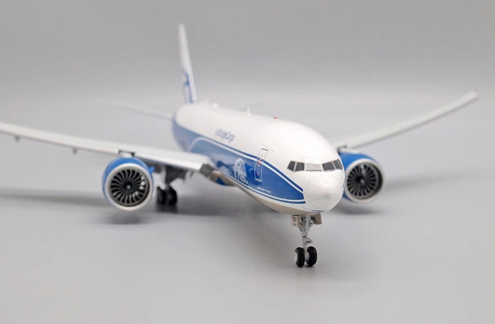 JCWINGS B777 AIRBRIDGE CARGO FLAP DOWN REG: VQ-BAO