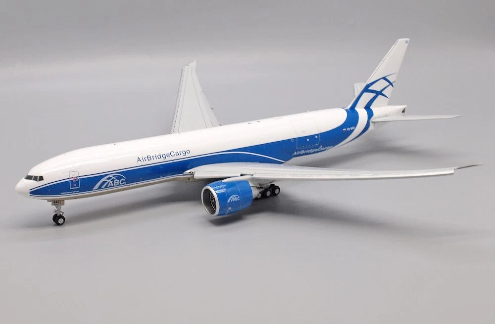 JCWINGS B777 AIRBRIDGE CARGO FLAP DOWN REG: VQ-BAO