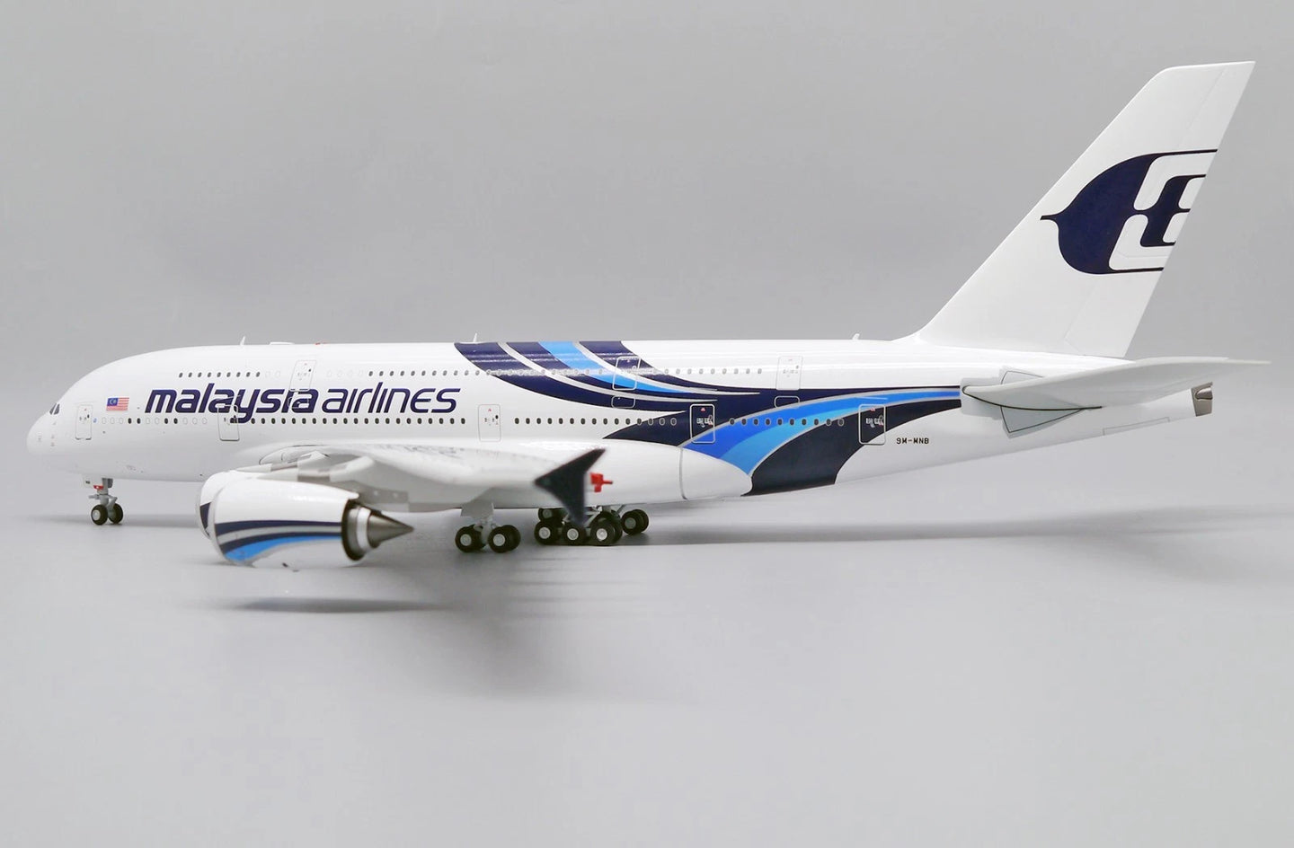 JC WINGS A380 MALAYSIA AIRLINES REG: 9M-MNB