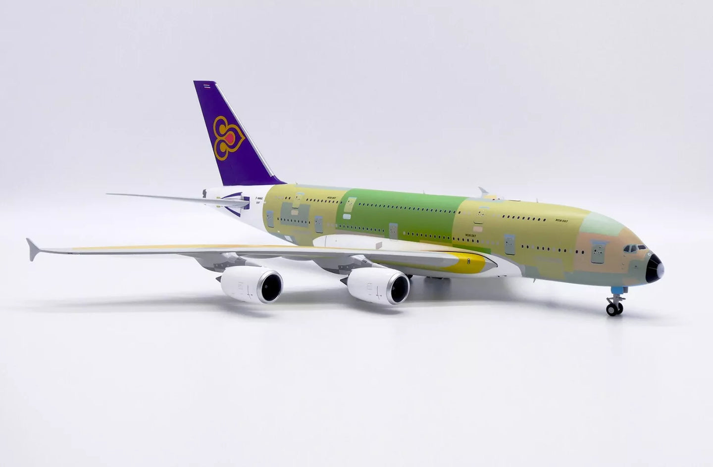 JC WINGS A380 THAI AIRWAYS "BARE METAL" REG: F-WWAO (LIMITED TO 180PCS)