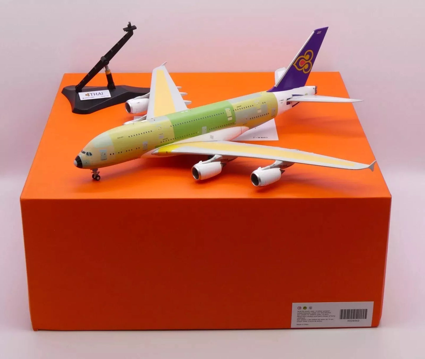 JC WINGS A380 THAI AIRWAYS "BARE METAL" REG: F-WWAO (LIMITED TO 180PCS)