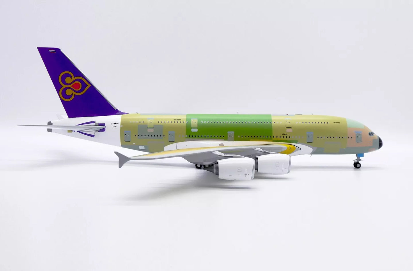 JC WINGS A380 THAI AIRWAYS "BARE METAL" REG: F-WWAO (LIMITED TO 180PCS)