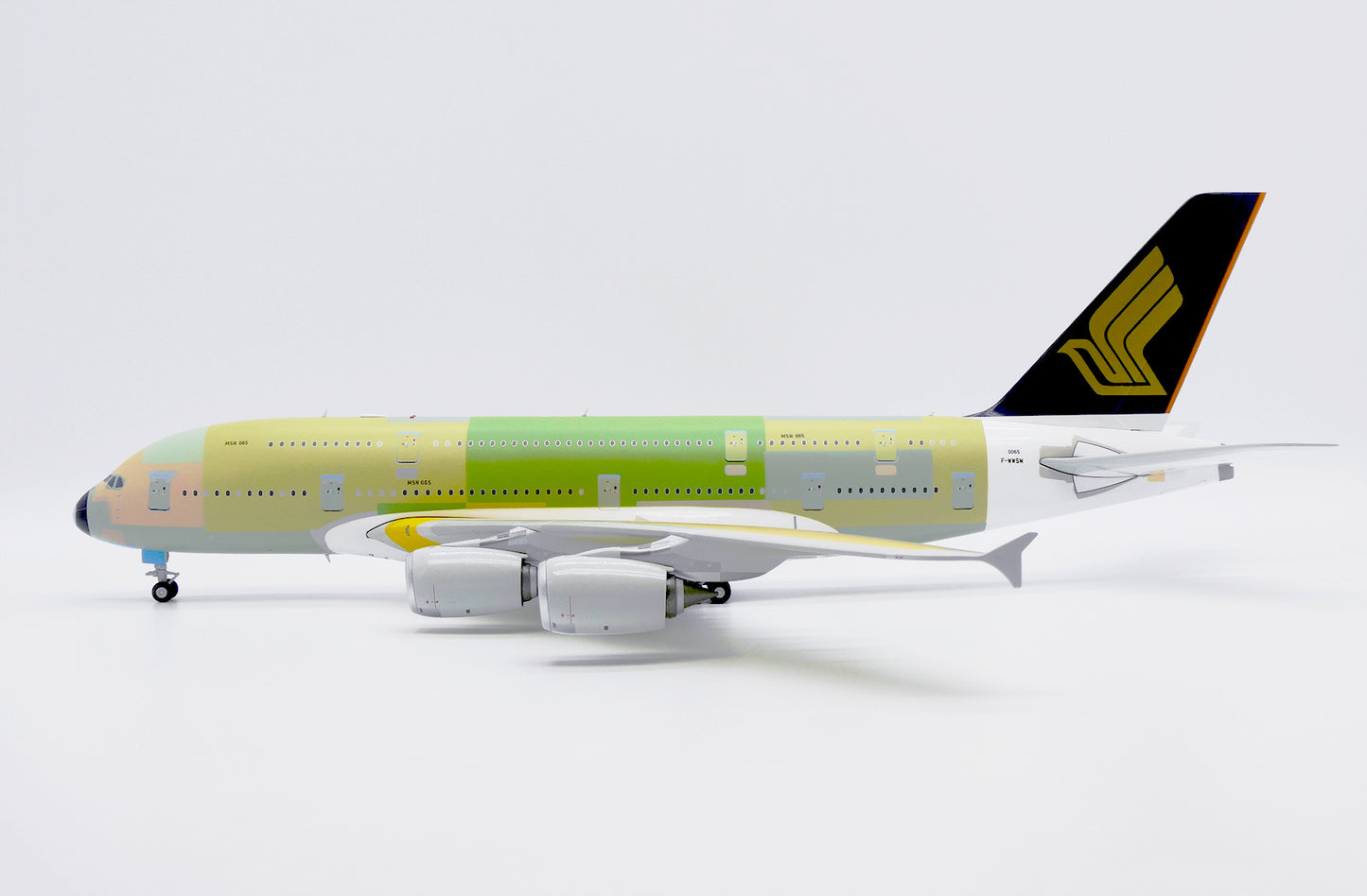 JC WINGS A380 SINGAPORE AIRLINES "BARE METAL" REG: F-WWSM