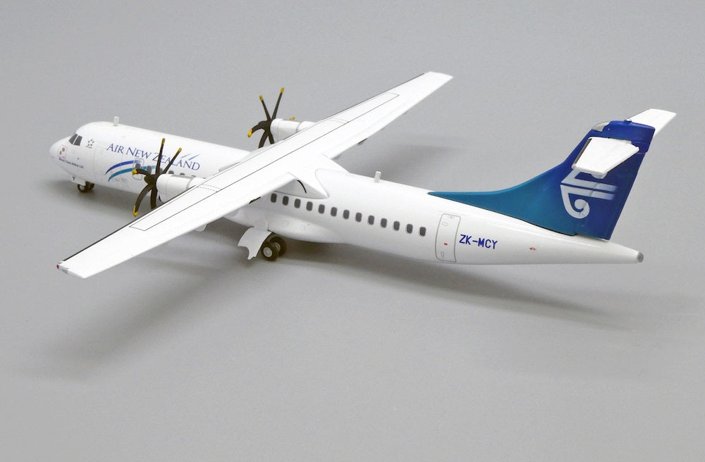 JC WINGS ATR-72 AIR NEW ZEALAND REG: ZK-MCY