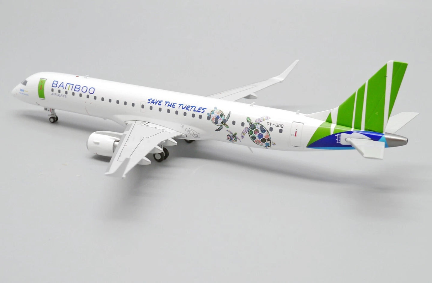 JC WINGS EMBRAER 190-200LR BAMBOO AIRWAYS "SAVE THE TURTLES" REG: OY-GDB
