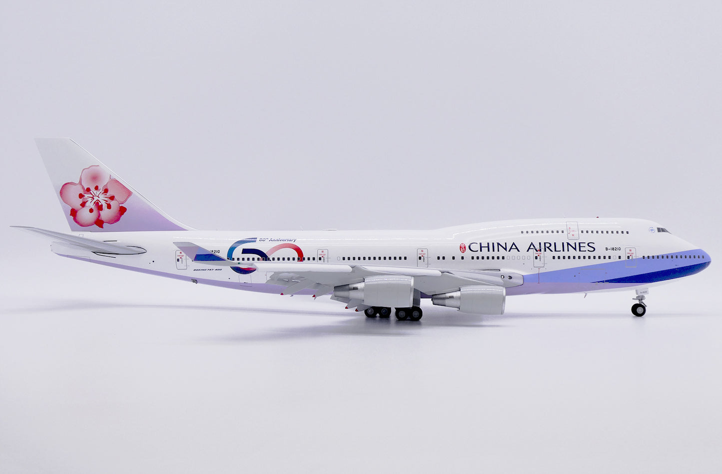 JCWINGS B747-400 CHINA AIRLINES "60TH ANNIVERSARY" (FLAPS DOWN) REG: B-18210