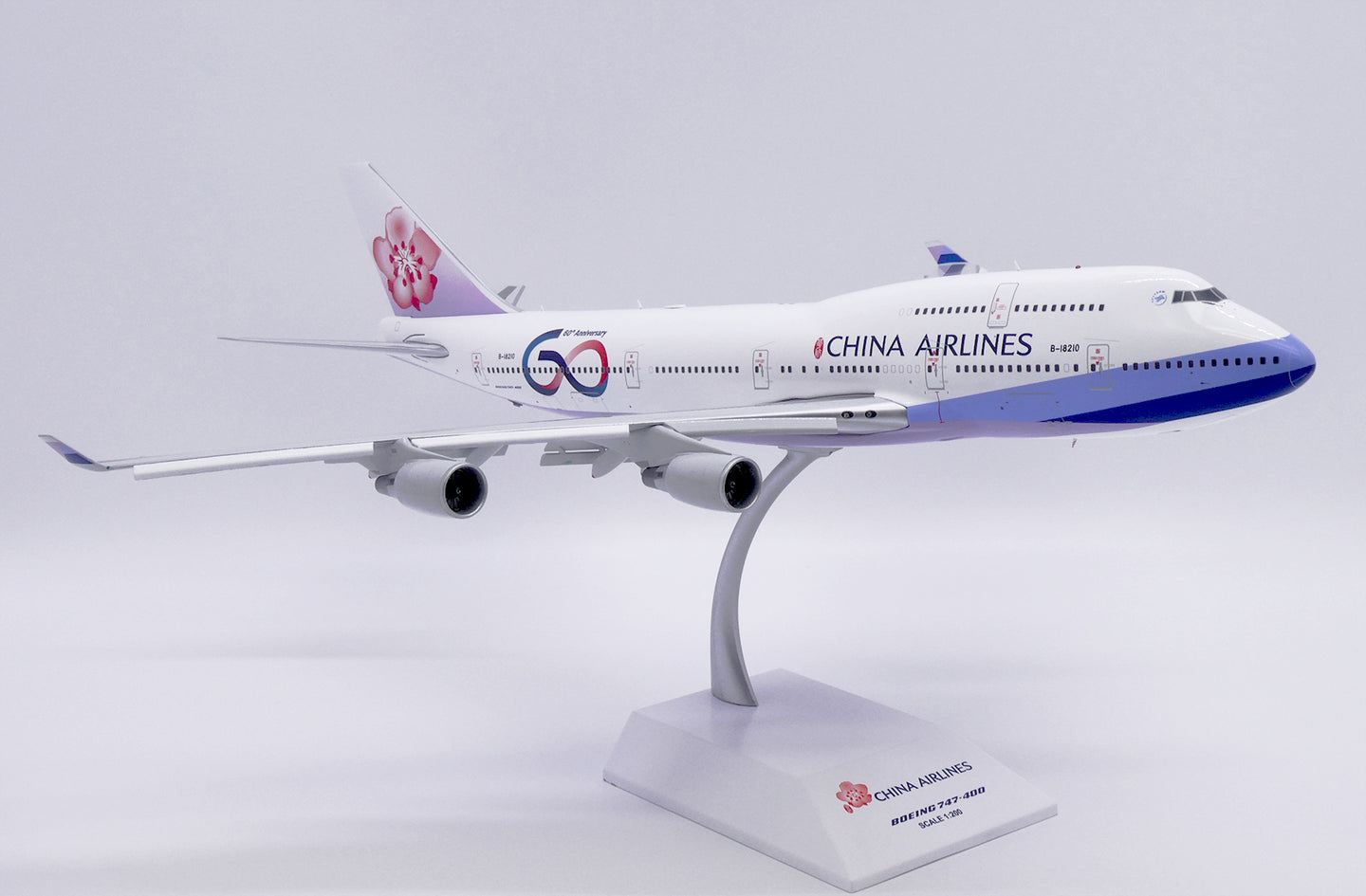 JCWINGS B747-400 CHINA AIRLINES "60TH ANNIVERSARY" (FLAPS DOWN) REG: B-18210
