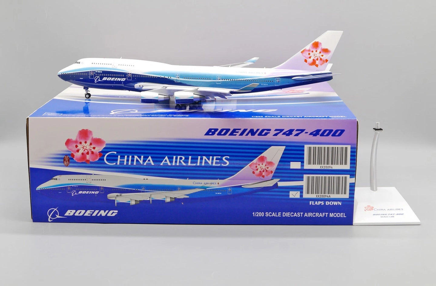 JC WINGS B747-400 DREAMLINER CHINA AIRLINES (FLAPS DOWN) REG: B-18210