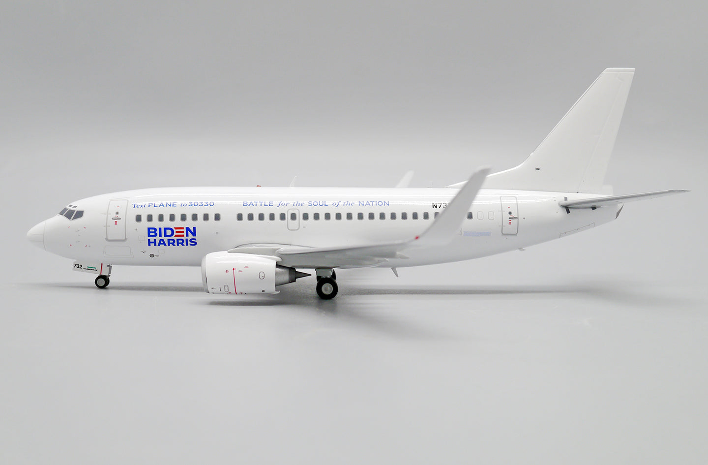 JC WINGS B737-500 "BATTLE FOR THE SOUL OF THE NATION" REG: N732KA