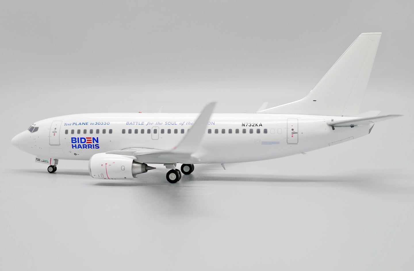 JC WINGS B737-500 "BATTLE FOR THE SOUL OF THE NATION" REG: N732KA
