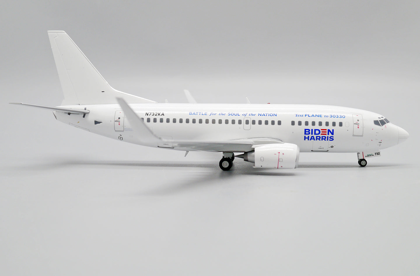 JC WINGS B737-500 "BATTLE FOR THE SOUL OF THE NATION" REG: N732KA