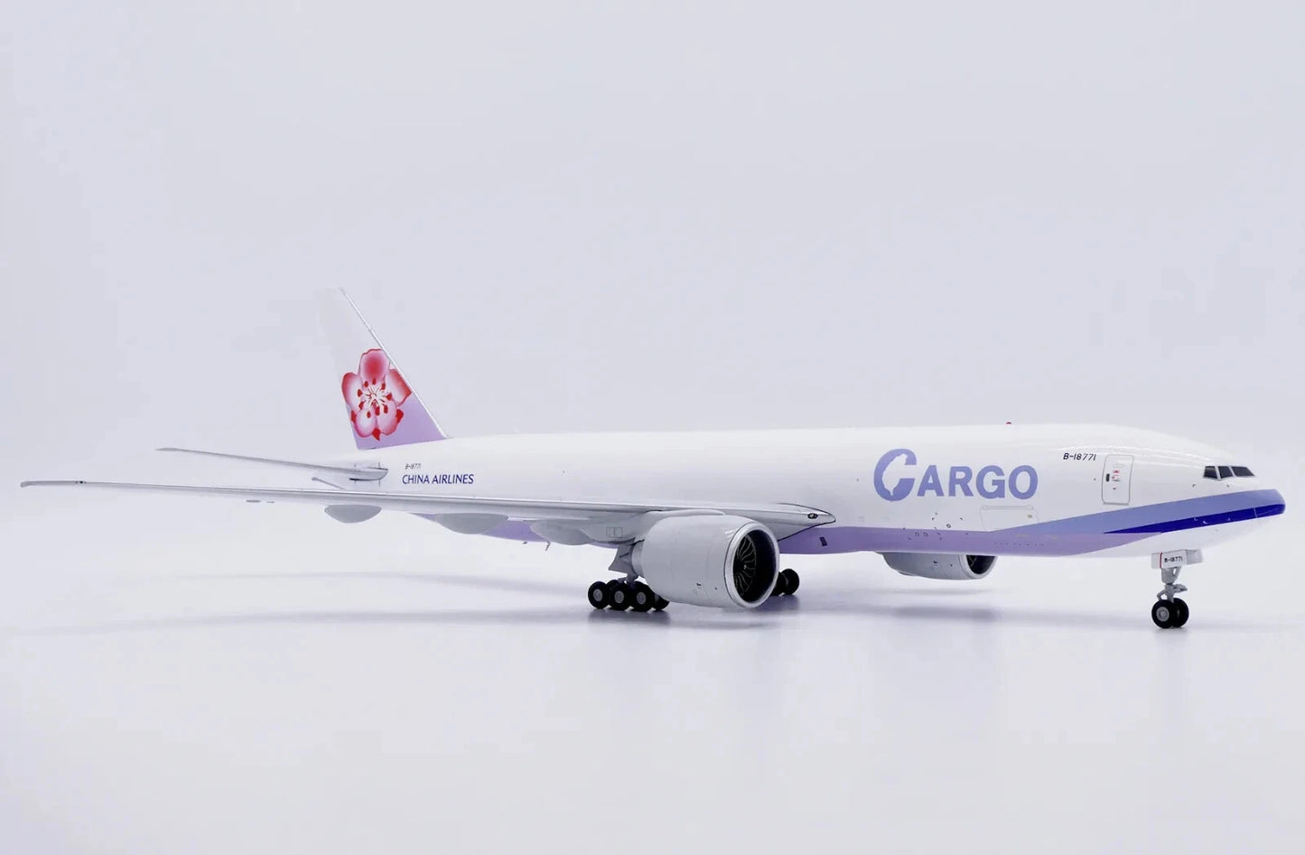 JC WINGS B777F CHINA AIRLINES CARGO REG: B-18771