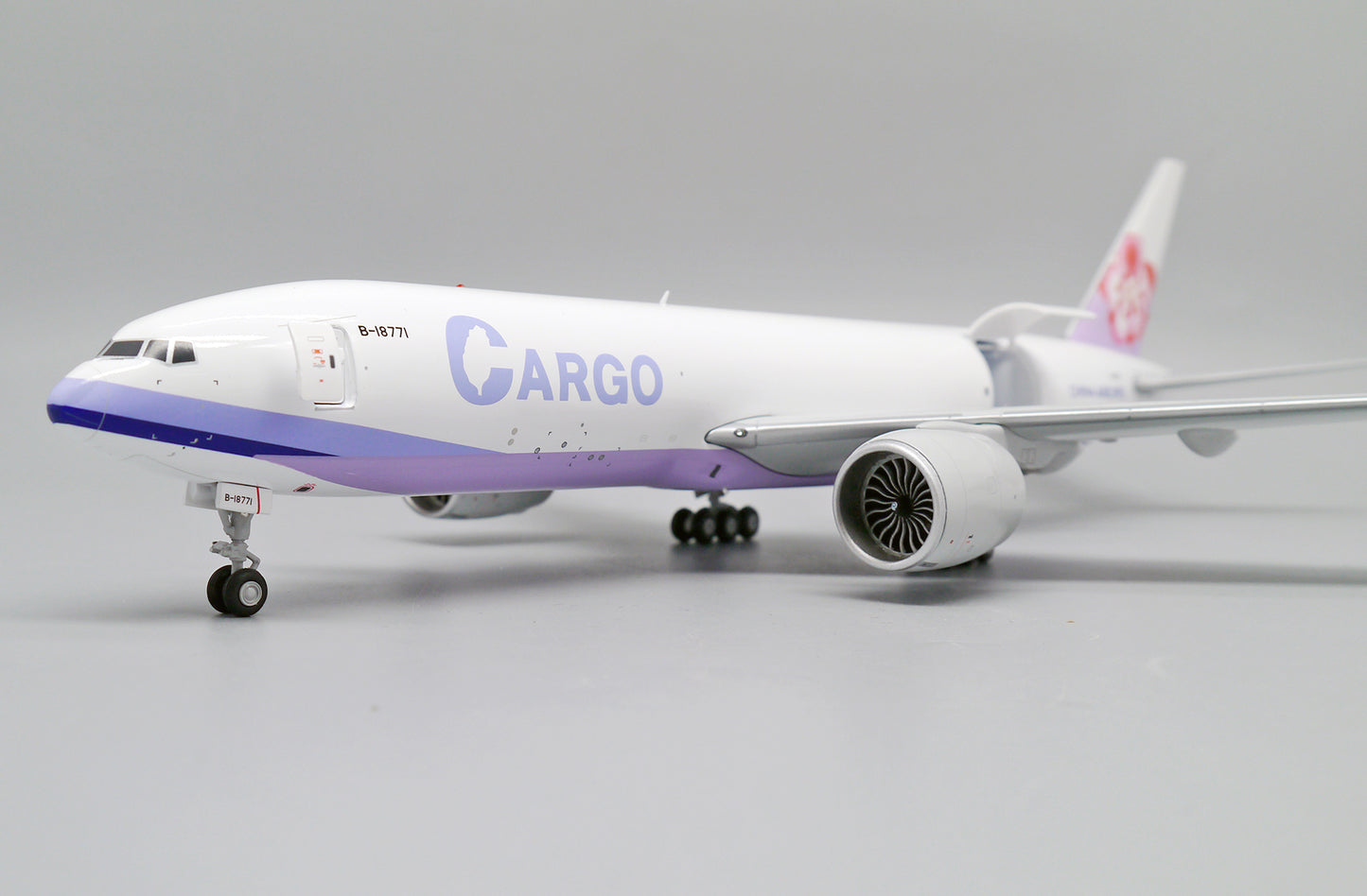 JC WINGS B777F CHINA AIRLINES CARGO (INTERACTIVE SERIES) REG: B-18771