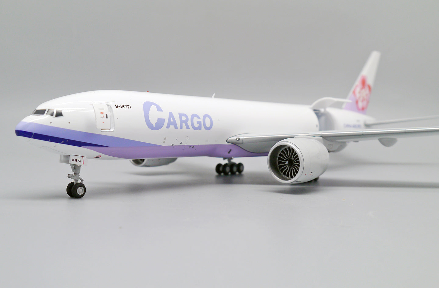 JC WINGS B777F CHINA AIRLINES CARGO (INTERACTIVE SERIES) REG: B-18771