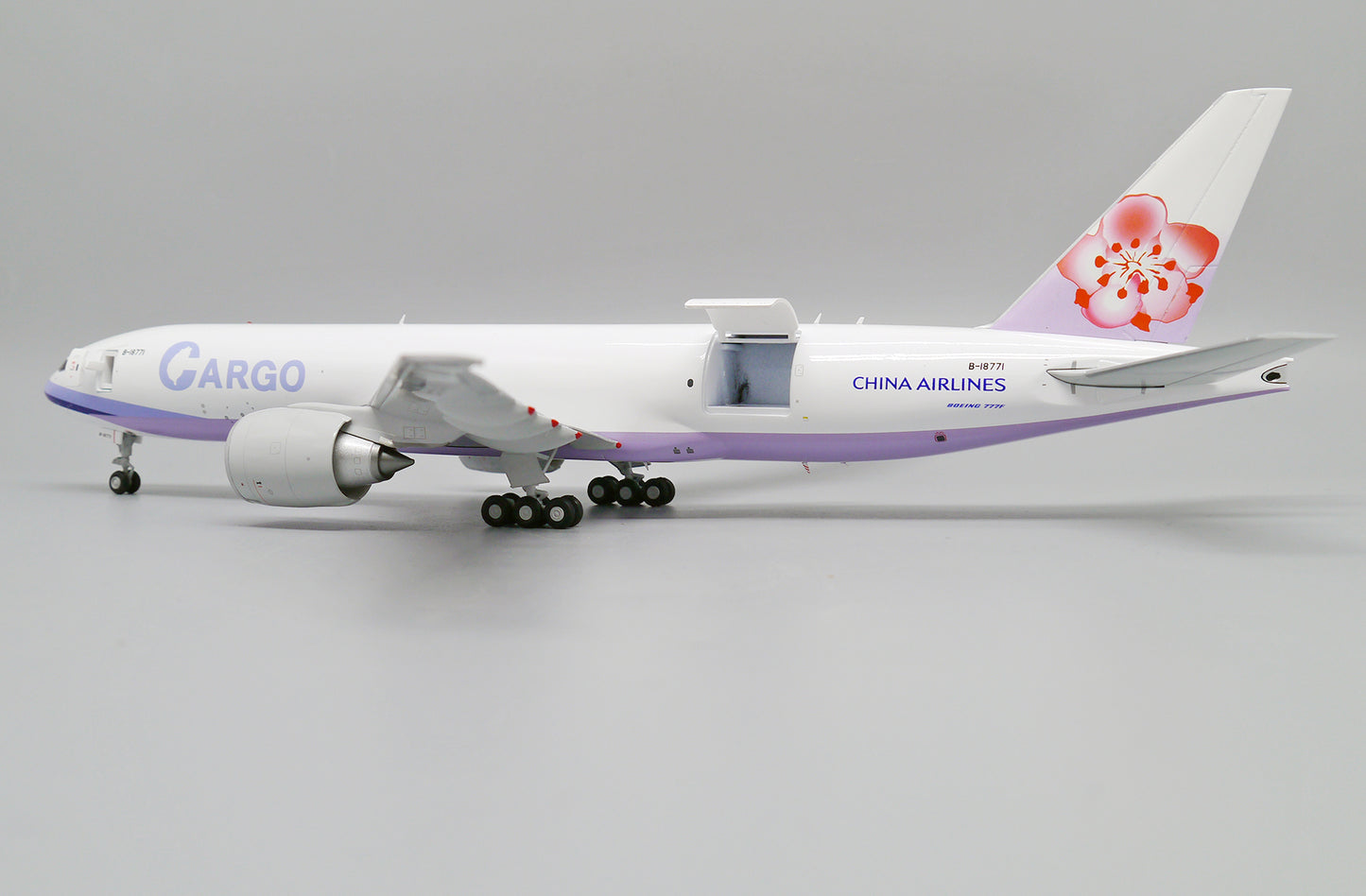 JC WINGS B777F CHINA AIRLINES CARGO (INTERACTIVE SERIES) REG: B-18771