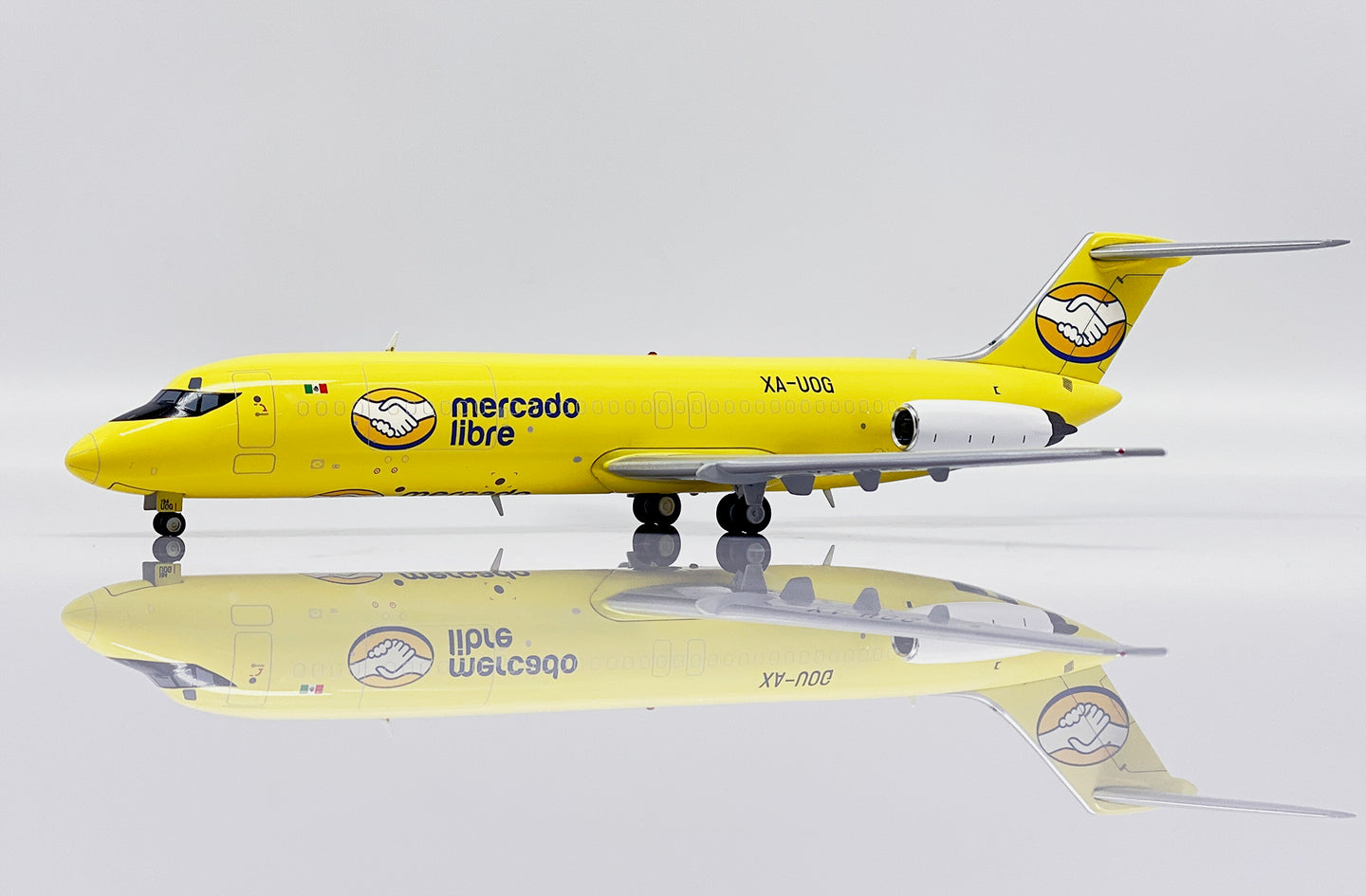 JCWINGS DC-9-30F MERCADO LIBRE REG: XA-UOG