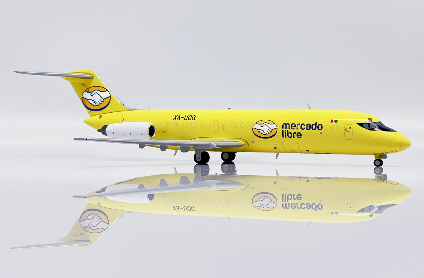 JCWINGS DC-9-30F MERCADO LIBRE REG: XA-UOG