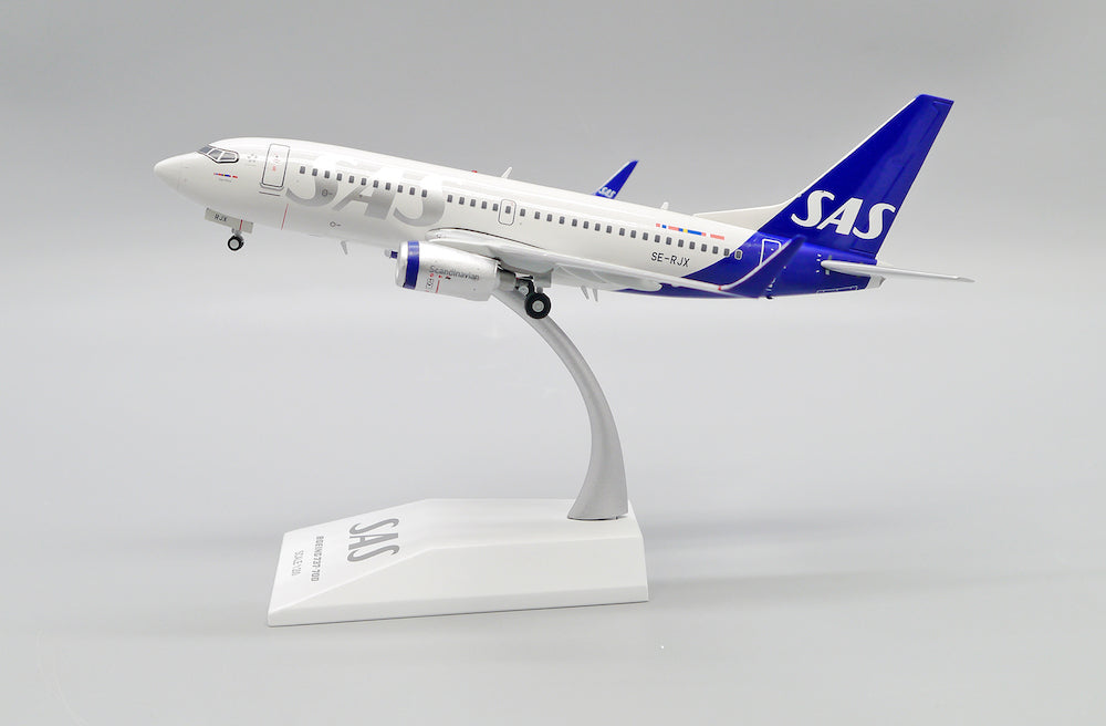 JC WINGS B737-700 SCANDINAVIAN AIRLINES REG: SE-RJX