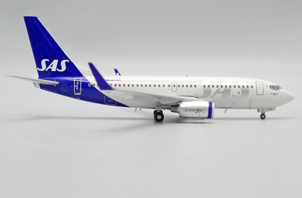 JC WINGS B737-700 SCANDINAVIAN AIRLINES REG: SE-RJX