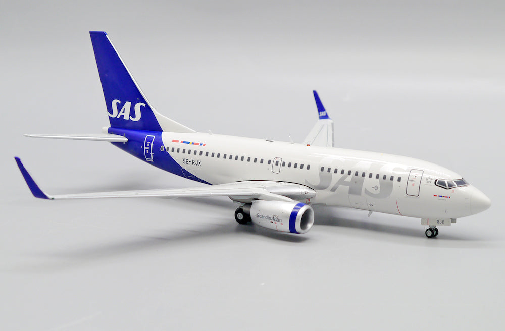 JC WINGS B737-700 SCANDINAVIAN AIRLINES REG: SE-RJX