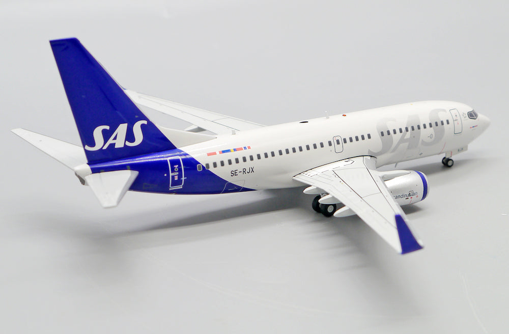 JC WINGS B737-700 SCANDINAVIAN AIRLINES REG: SE-RJX