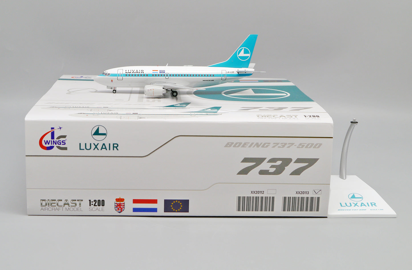 JC WINGS B737-500 LUXAIR REG: LX-LGO