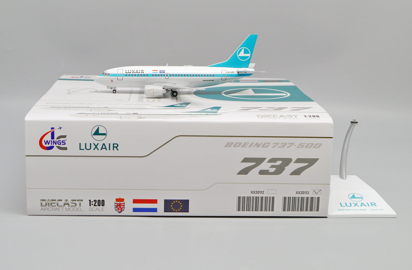 JC WINGS B737-500 LUXAIR REG: LX-LGO
