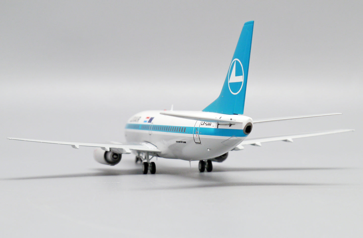 JC WINGS B737-500 LUXAIR REG: LX-LGO