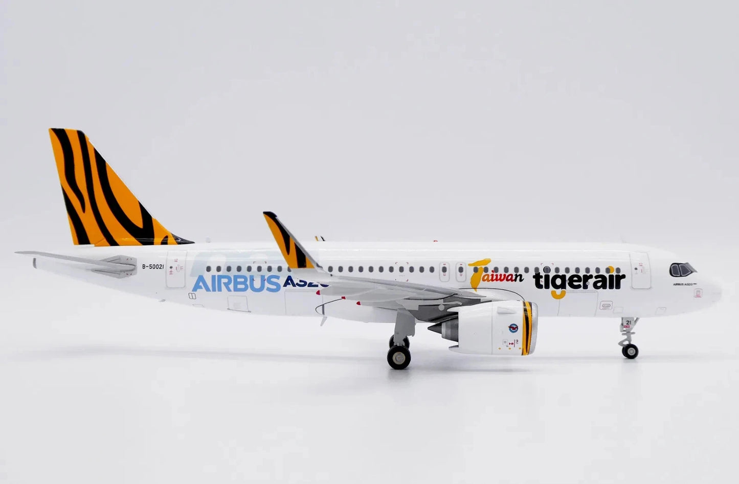 JC WINGS A320NEO TIGERAIR "TAIWAN" REG: B-50021