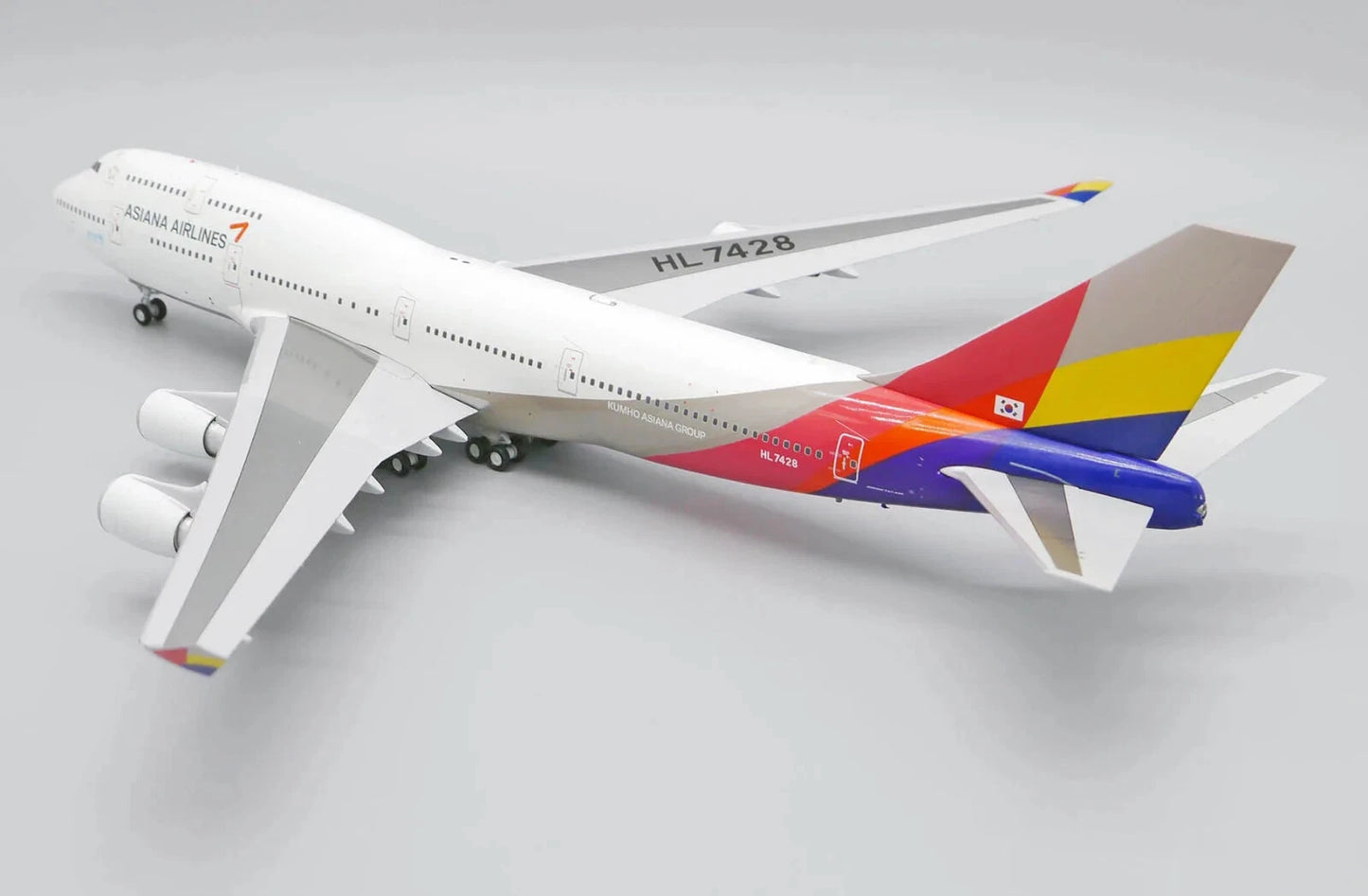 JCWINGS B747-400 ASIANA AIRLINES "LAST FLIGHT" REG: HL7428