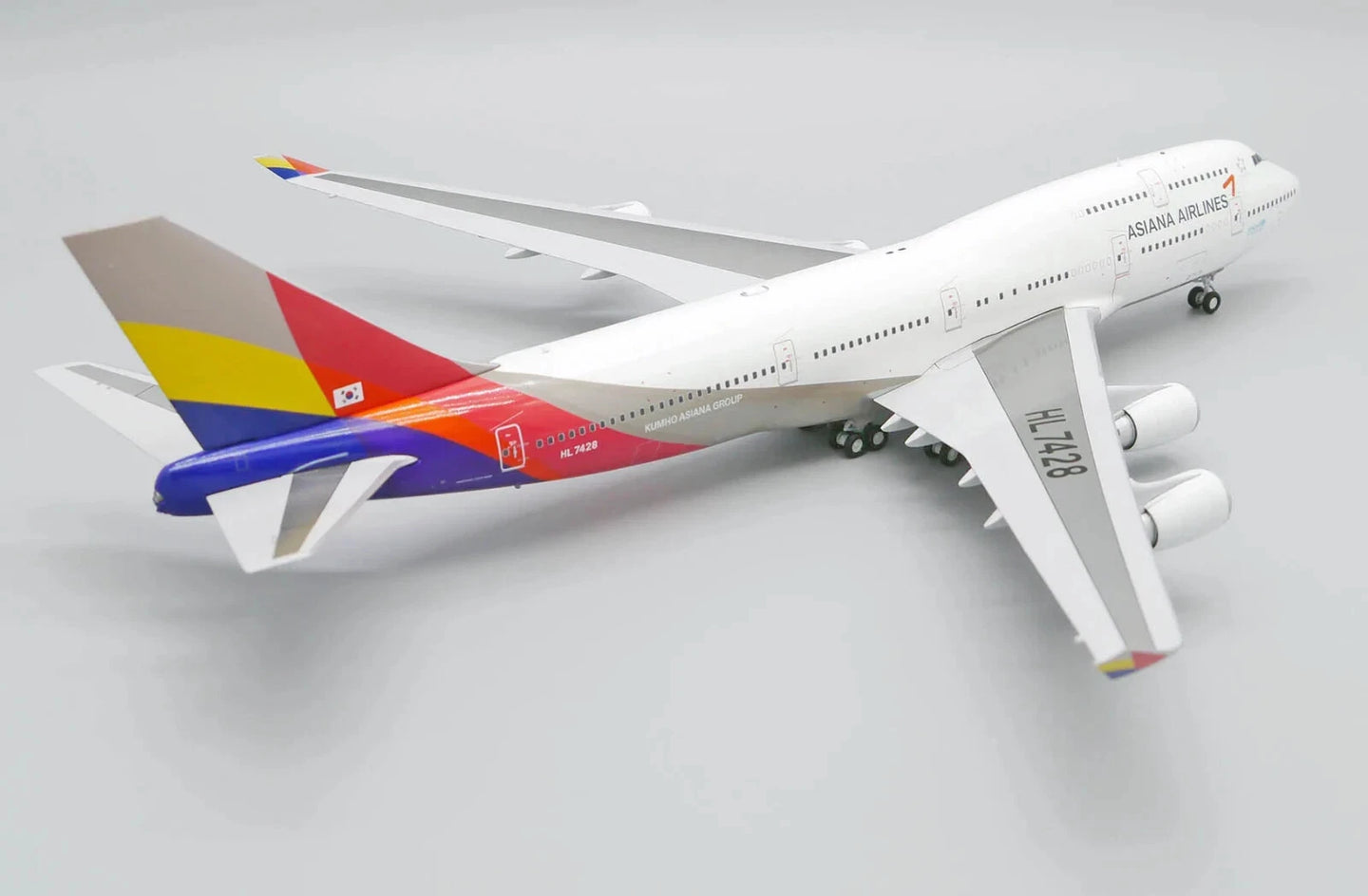 JCWINGS B747-400 ASIANA AIRLINES "LAST FLIGHT" REG: HL7428