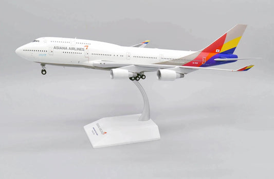 JCWINGS B747-400 ASIANA AIRLINES "LAST FLIGHT" REG: HL7428