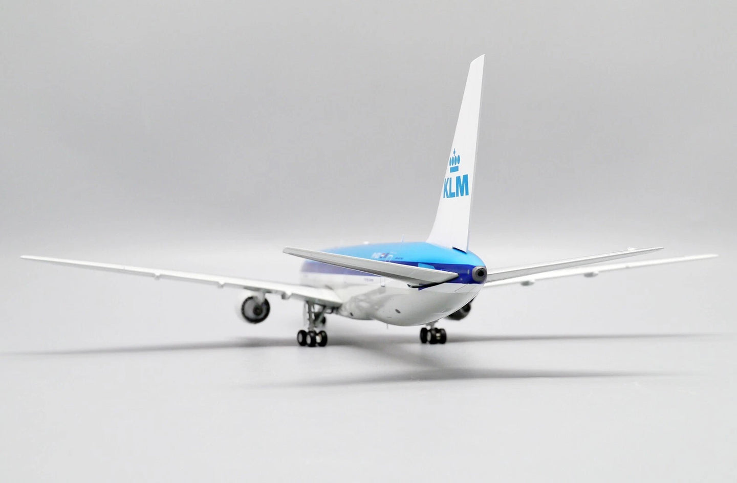 JC WINGS B767-300ER ROYAL DUTCH AIRLINES (KLM) REG: PH-BZK