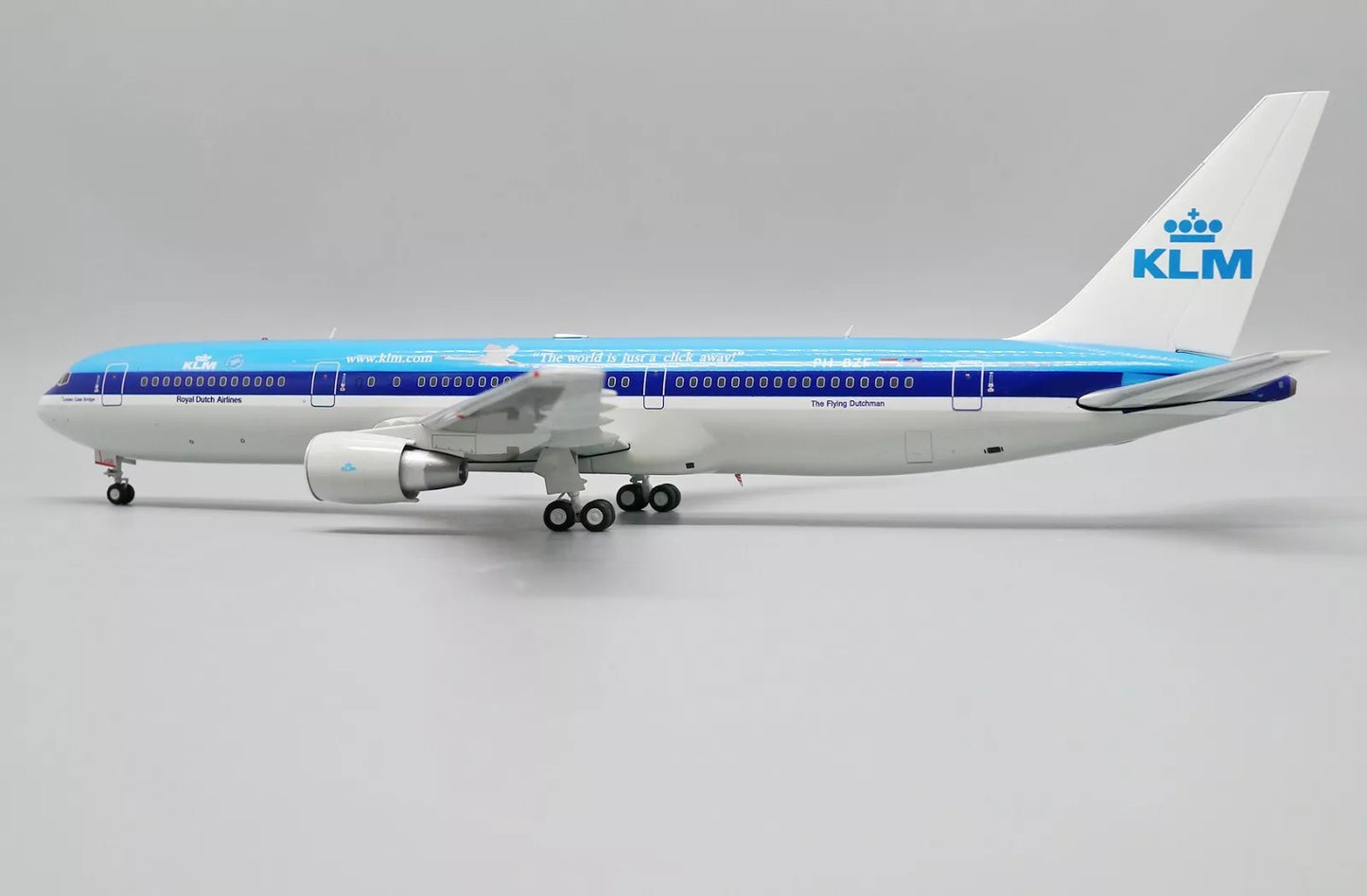 JC WINGS B767-300ER KLM ROYAL DUTCH AIRLINES "THE WORLD IS JUST A CLICK AWAY" REG: PH-BZF