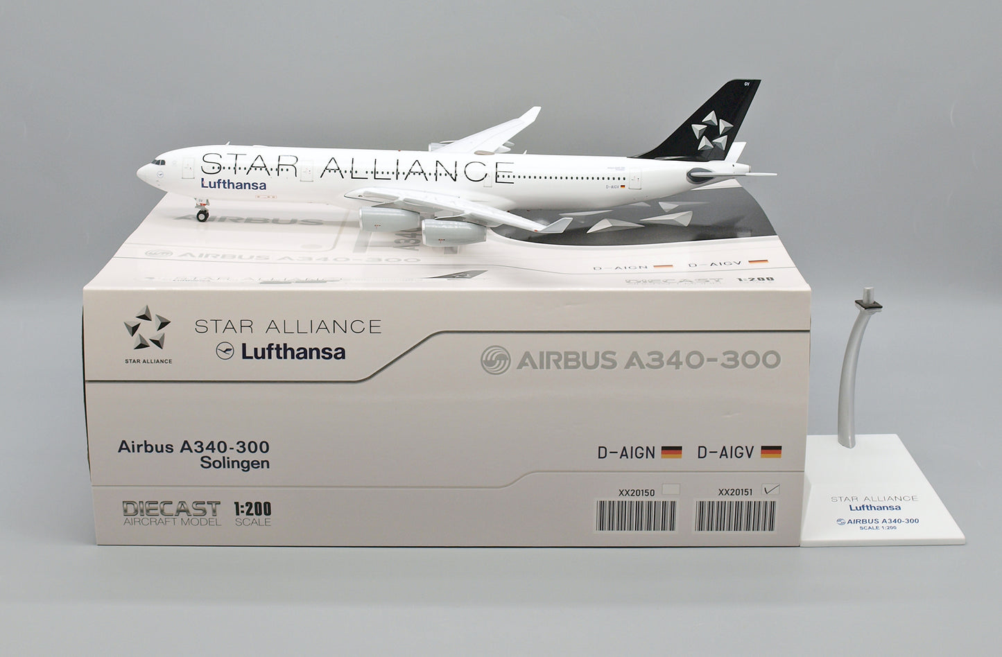JC WINGS A340-300 LUFTHANSA "STAR ALLIANCE" REG: D-AIGV