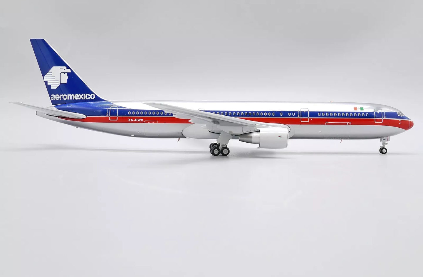 JC WINGS B767-300ER OC AEROMEXICO POLISHED REG: XA-RWX