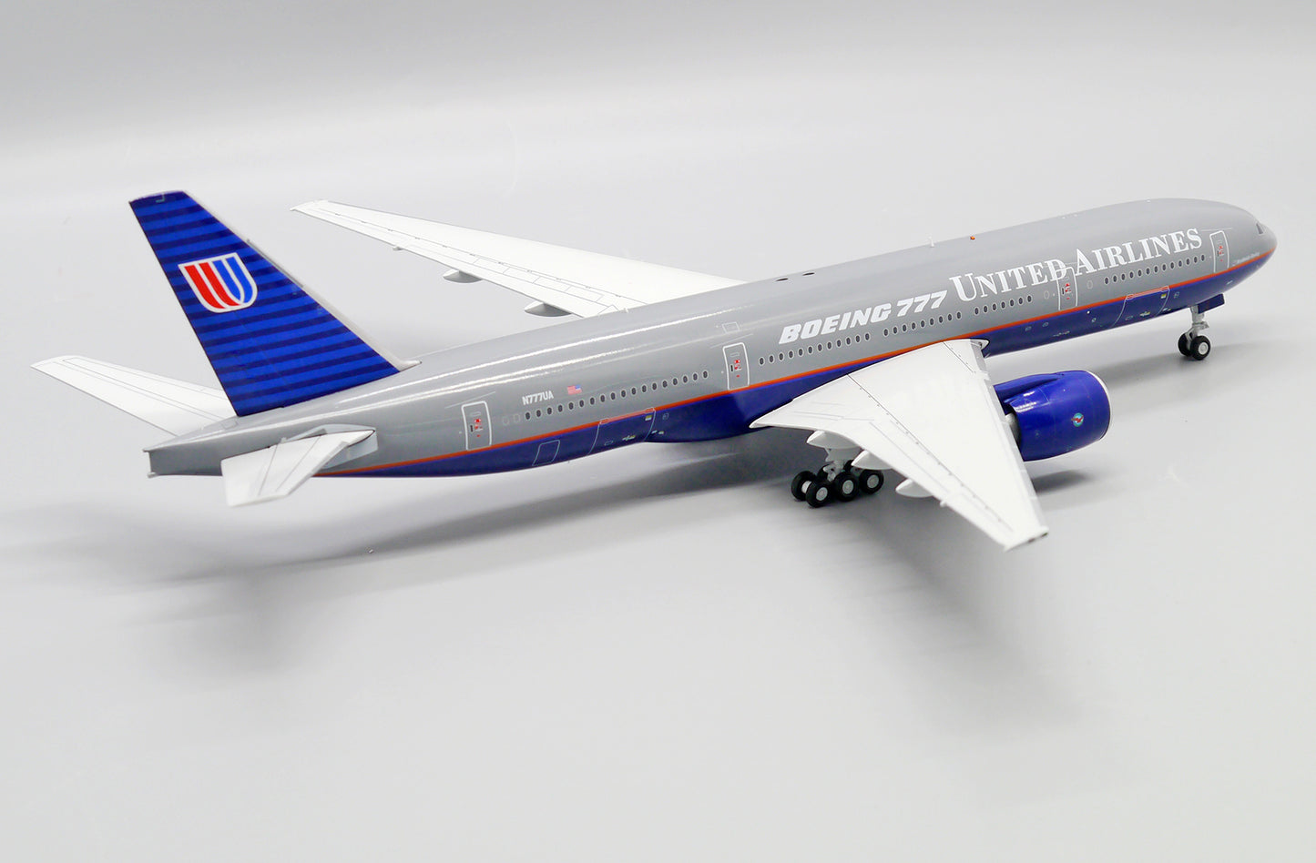 JC WINGS B777-200 UNITED AIRLINES "BATTLESHIP" REG: N777UA