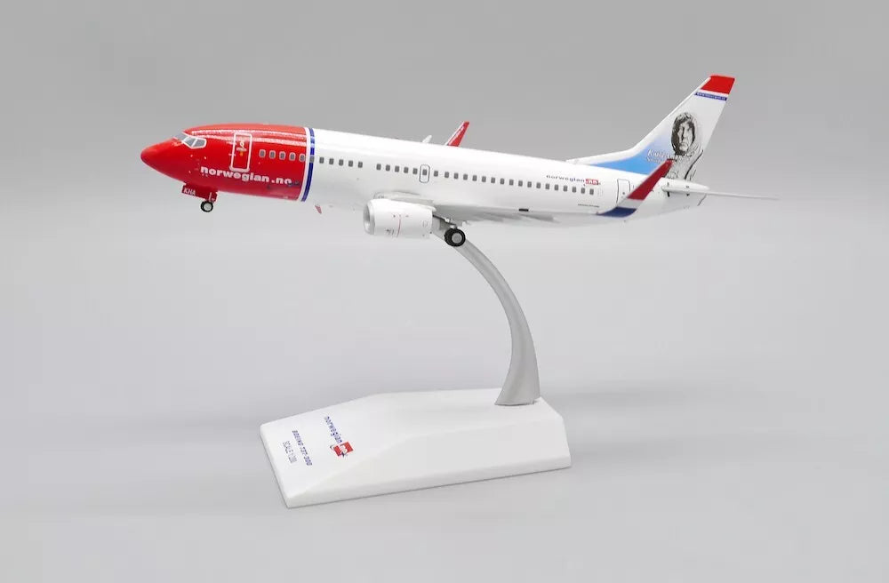 JC WINGS B737-300 NORWEGIAN AIR SHUTTLE "ROALD AMUNDSEN" REG: LN-KHA